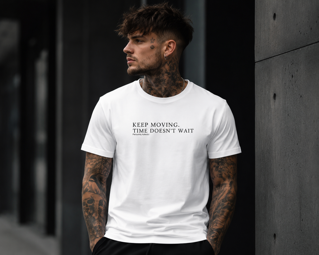 KEEP MOVING. TIME DOESN’T WAIT. - Performance Unisex Statement T-shirt White
