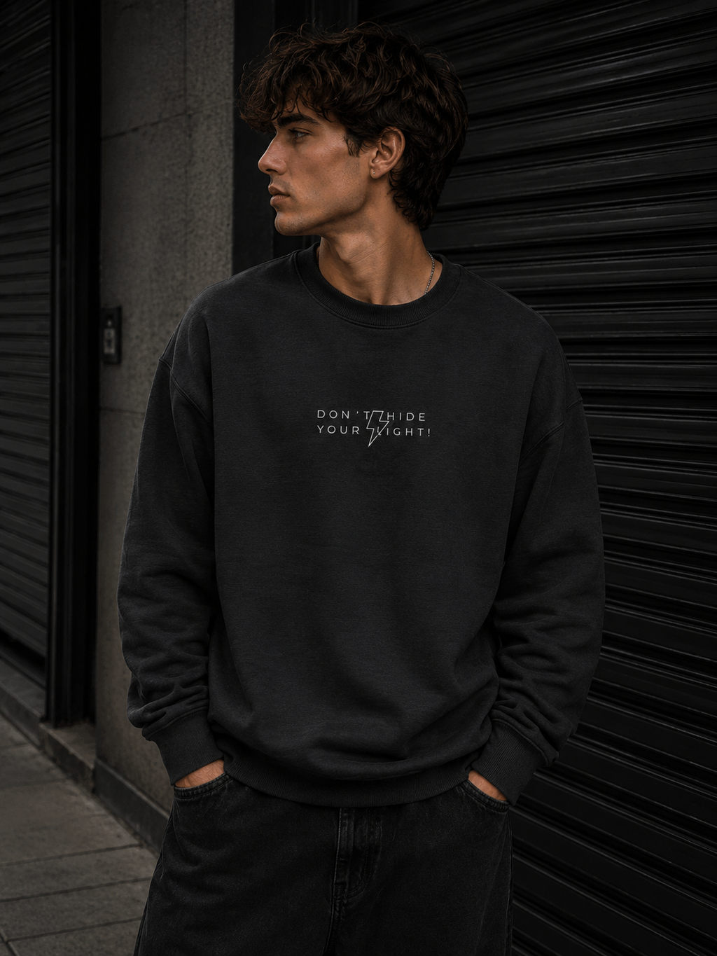 🖤DON’T HIDE YOUR LIGHT – Premium Unisex Pullover | Digital Artwork