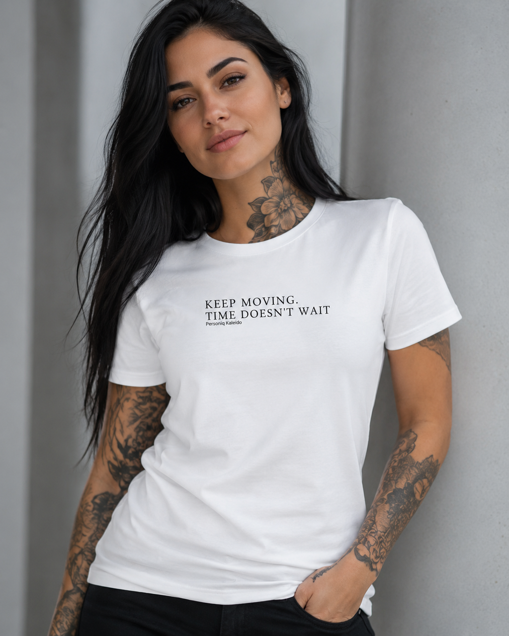 KEEP MOVING. TIME DOESN’T WAIT. - Performance Unisex Statement T-shirt White