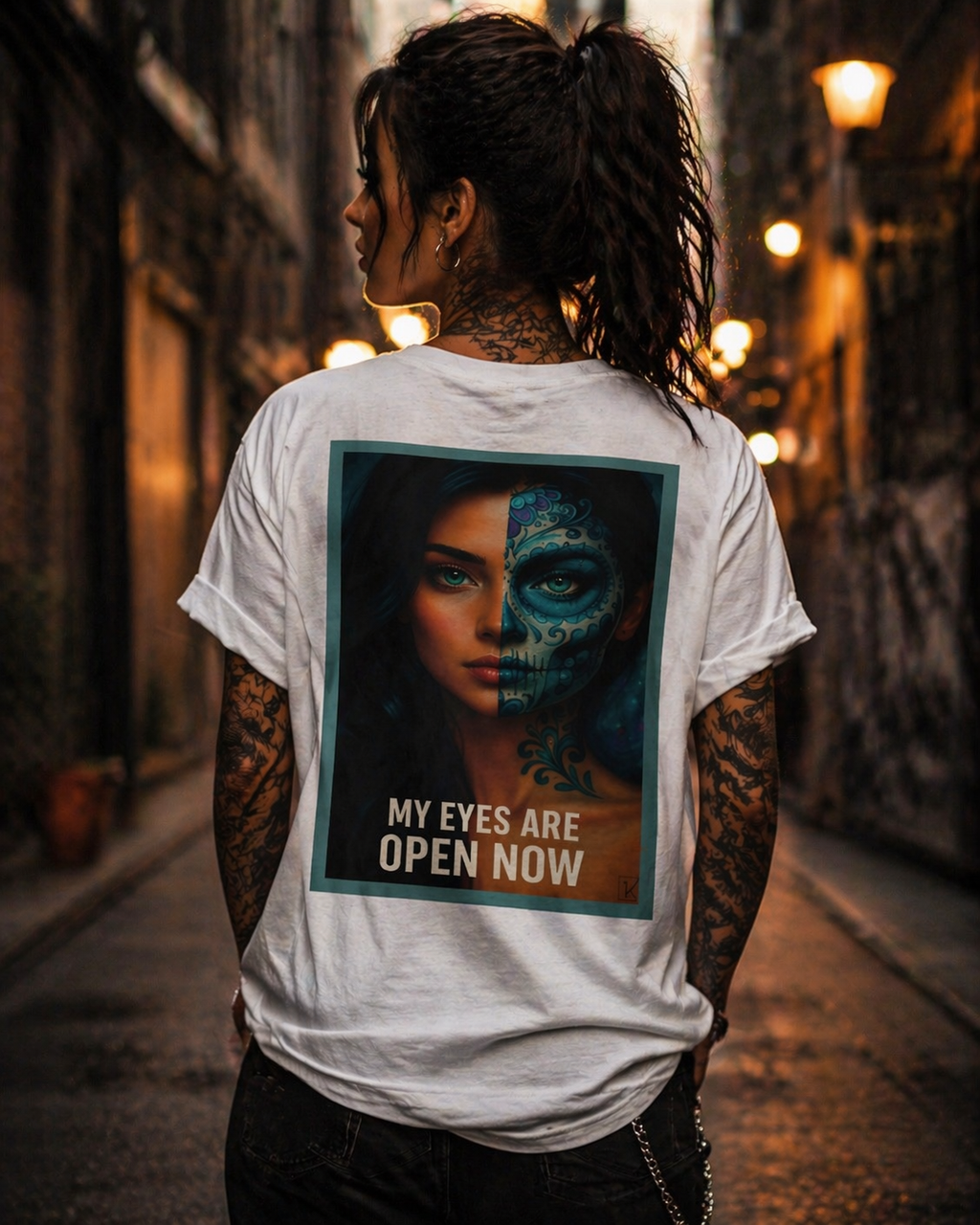 BROKEN ILLUSIONS Unisex-T-Shirt l Digital Artwork